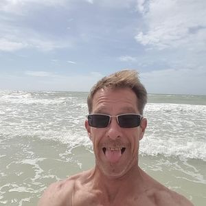 Meet your Posher, Scott